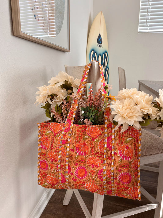 Meet Me At Market Tote Bag - Orange